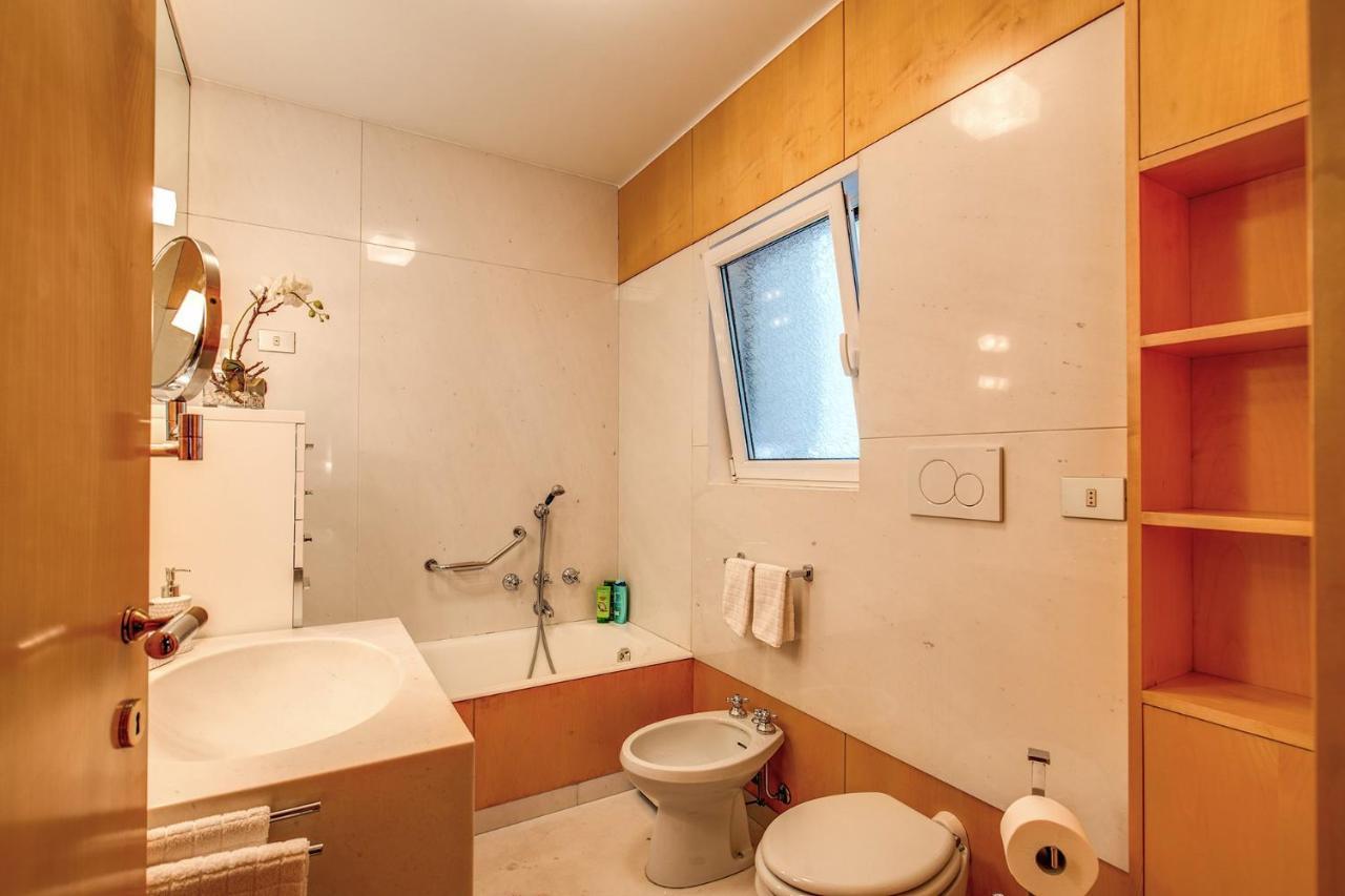Terrazza Piccolomini: Elegant Apartment Stunning View Over Rome/St Peter'S Dome Ngoại thất bức ảnh
