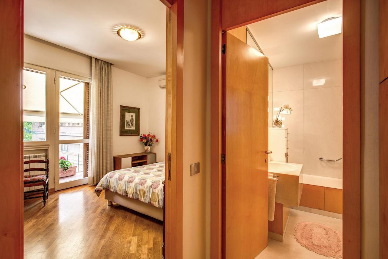 Terrazza Piccolomini: Elegant Apartment Stunning View Over Rome/St Peter'S Dome Ngoại thất bức ảnh