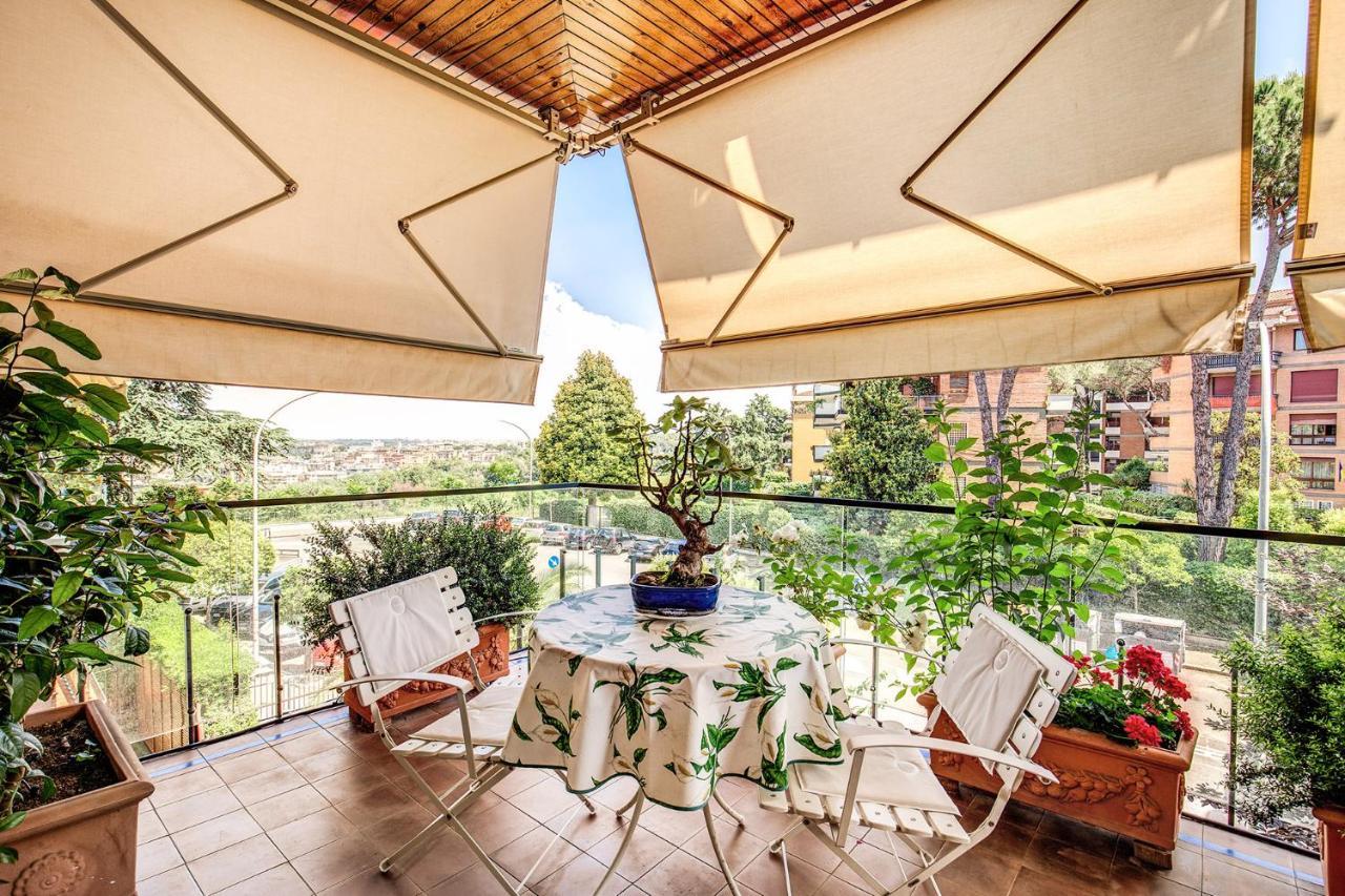 Terrazza Piccolomini: Elegant Apartment Stunning View Over Rome/St Peter'S Dome Ngoại thất bức ảnh