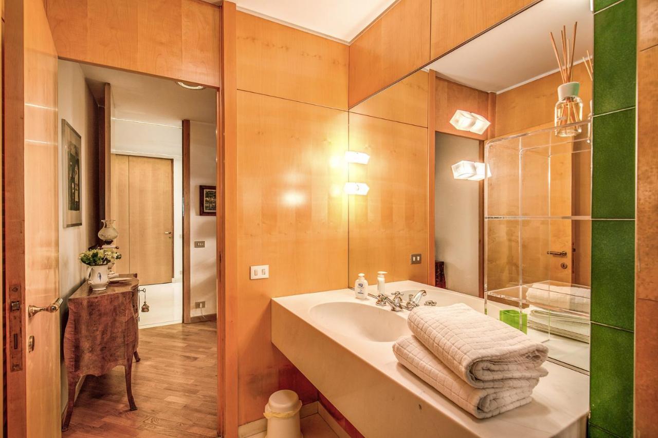 Terrazza Piccolomini: Elegant Apartment Stunning View Over Rome/St Peter'S Dome Ngoại thất bức ảnh