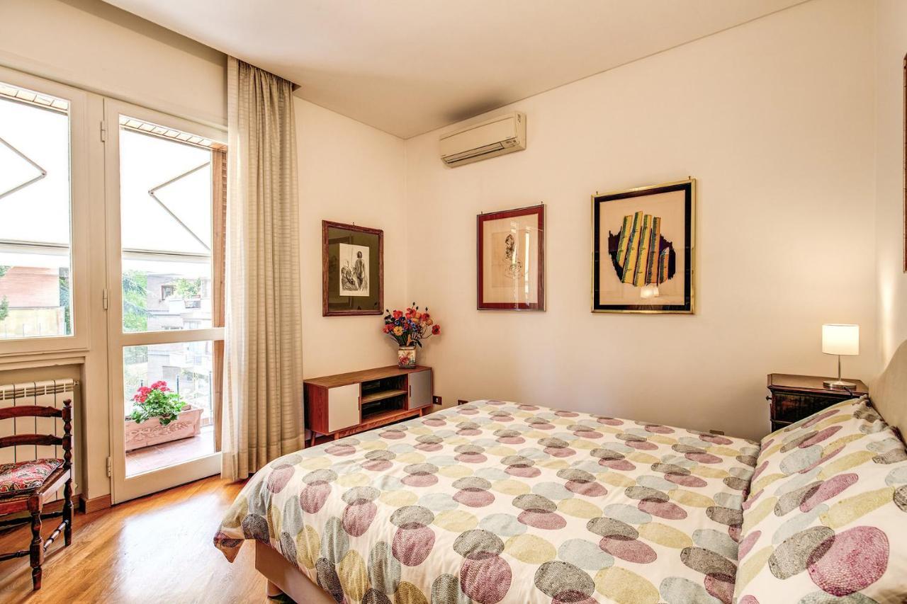 Terrazza Piccolomini: Elegant Apartment Stunning View Over Rome/St Peter'S Dome Ngoại thất bức ảnh